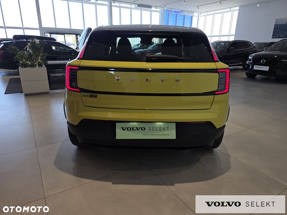 Volvo EX30 - 8