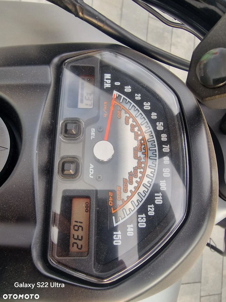 Suzuki Boulevard - 6