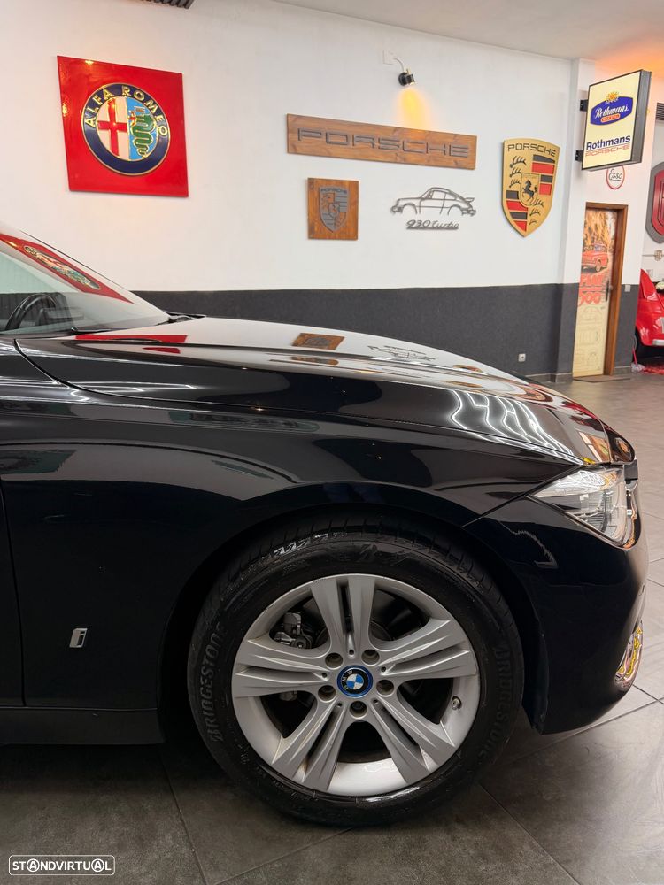 BMW 330 e iPerformance Line Luxury - 12