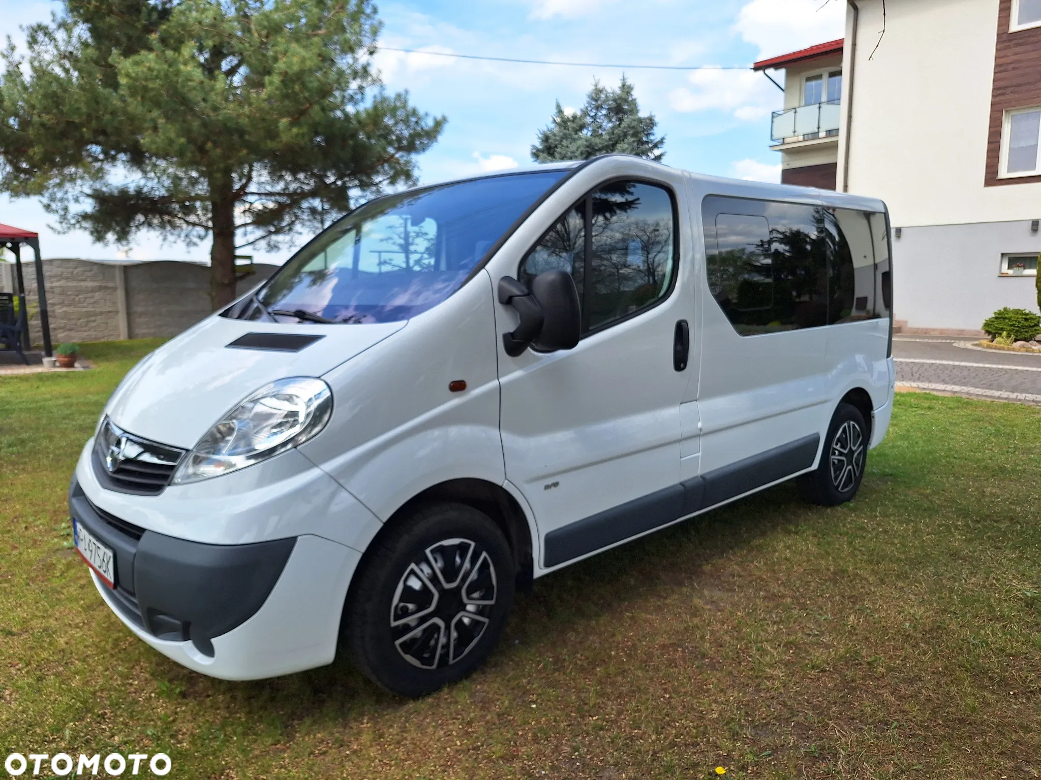 Opel Vivaro 2.0 CDTI L1H1 Life Cosmo - 13
