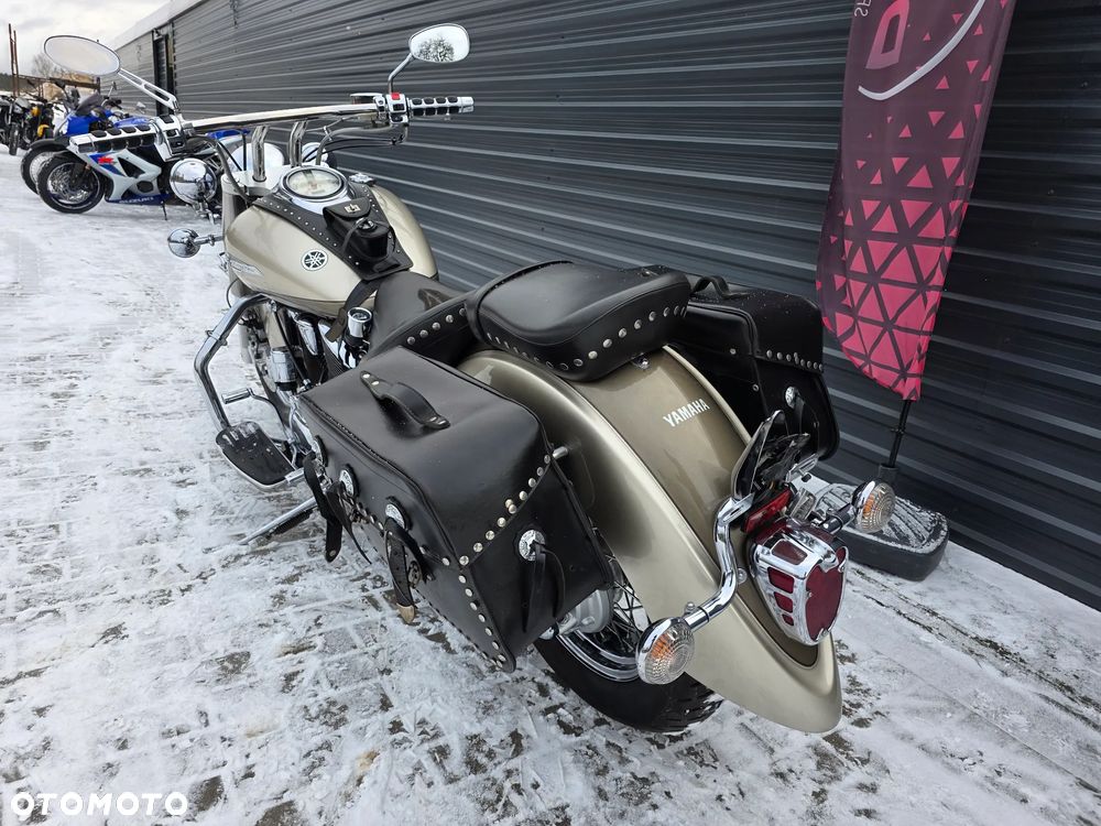 Yamaha XVS - 28