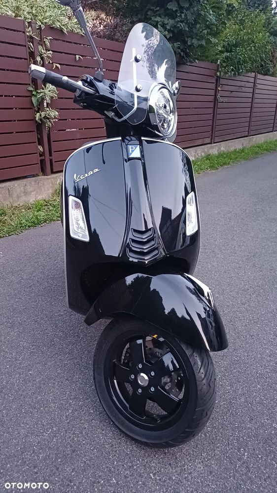 Vespa GTS - 5