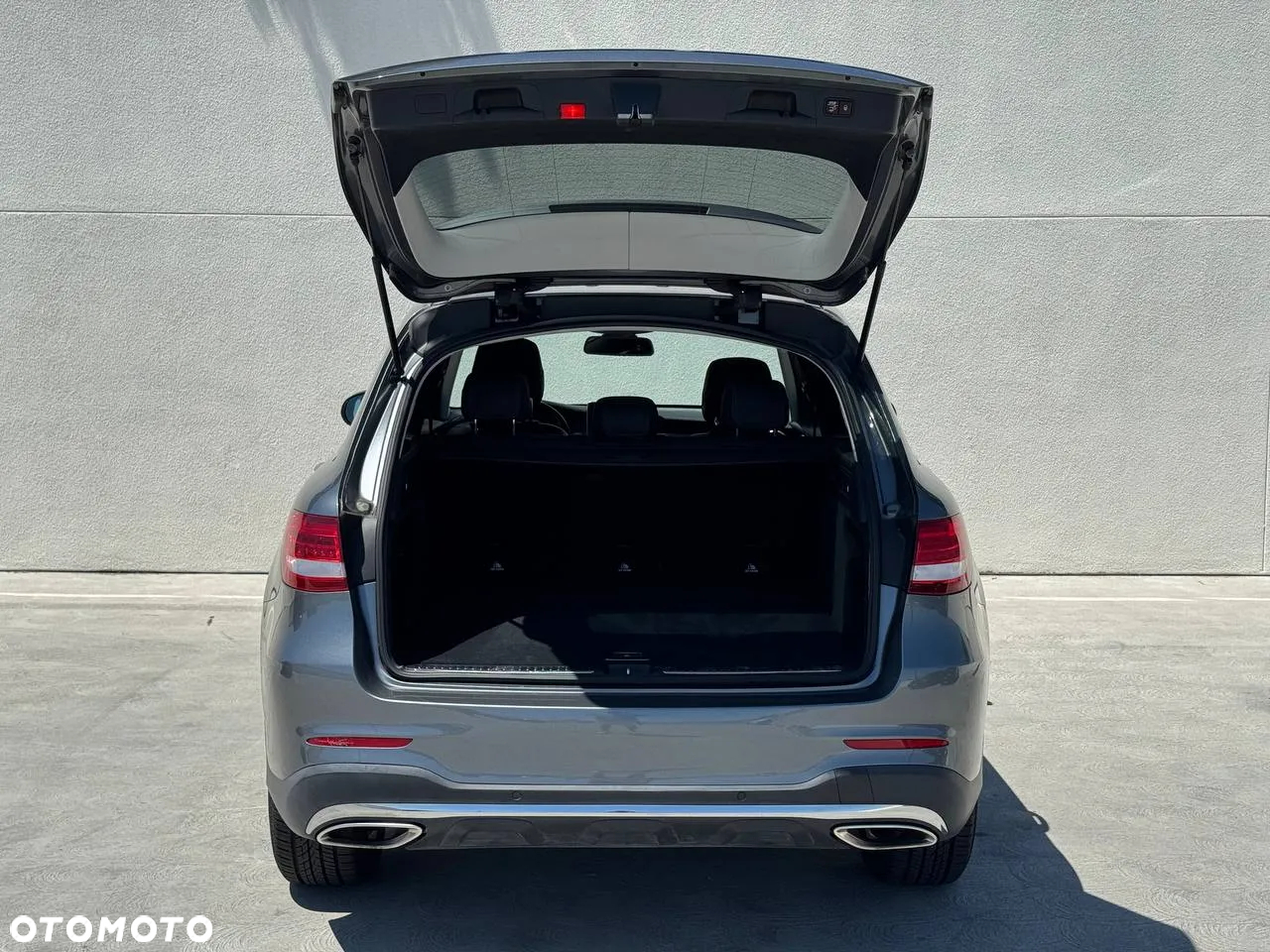 Mercedes-Benz GLC 300 4Matic 9G-TRONIC AMG Line - 10