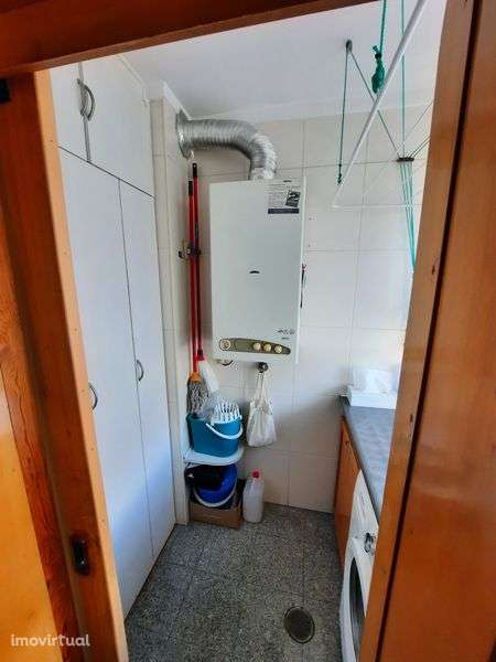 Apartamento t3 bom estado Mafamude - Grande imagem: 4/8