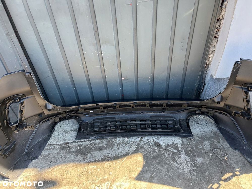 ZDERZAK TYŁ FORD KUGA MK3 ST-LINE 6L 6 PDC - 7