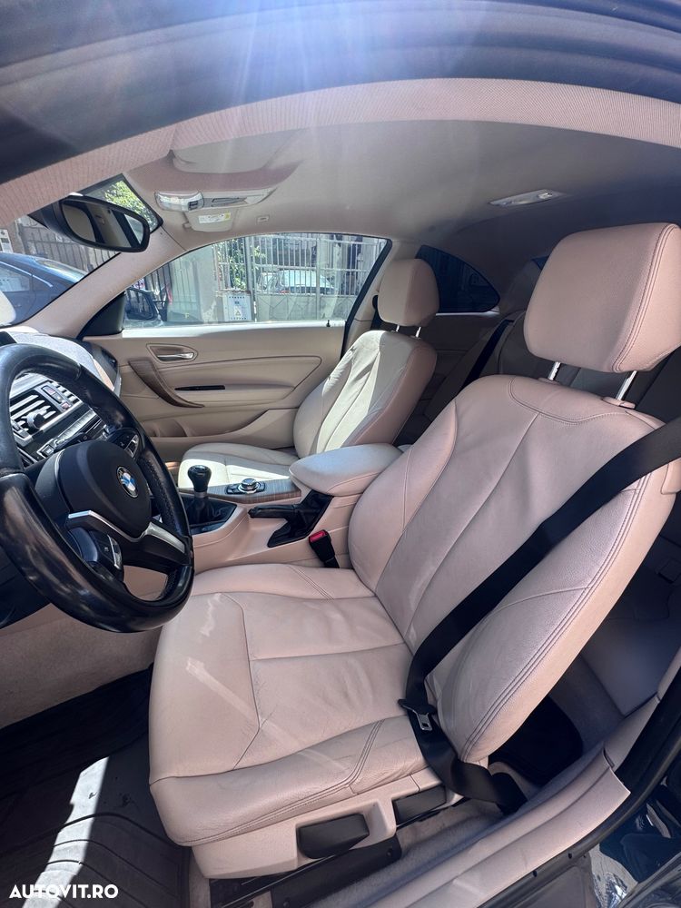 BMW Seria 2 220i Luxury Line - 10