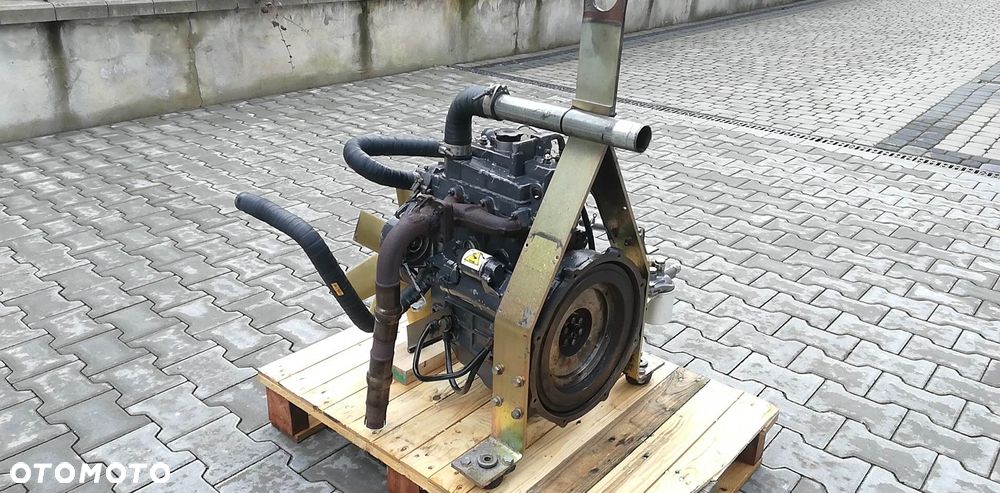 SILNIK PERKINS 103-10 15,8 kW/3600 rpm 0,954L 12 927 zł netto - 5