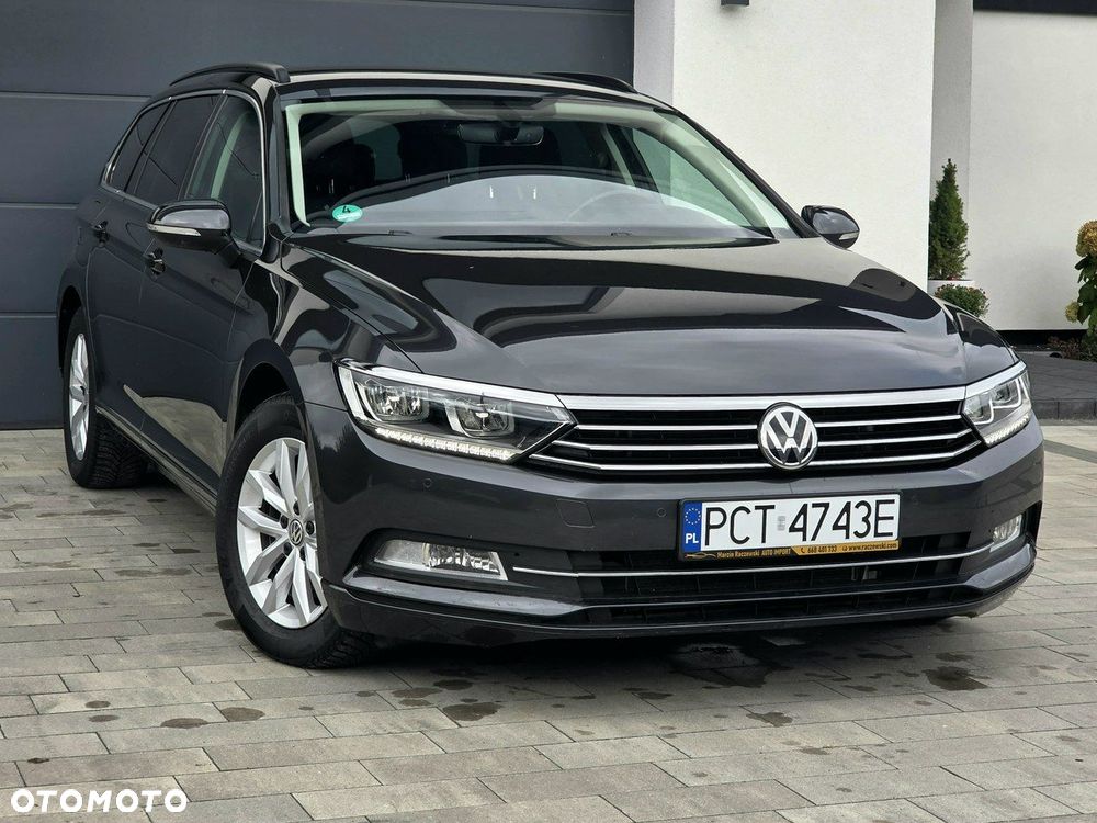 Volkswagen Passat - 31