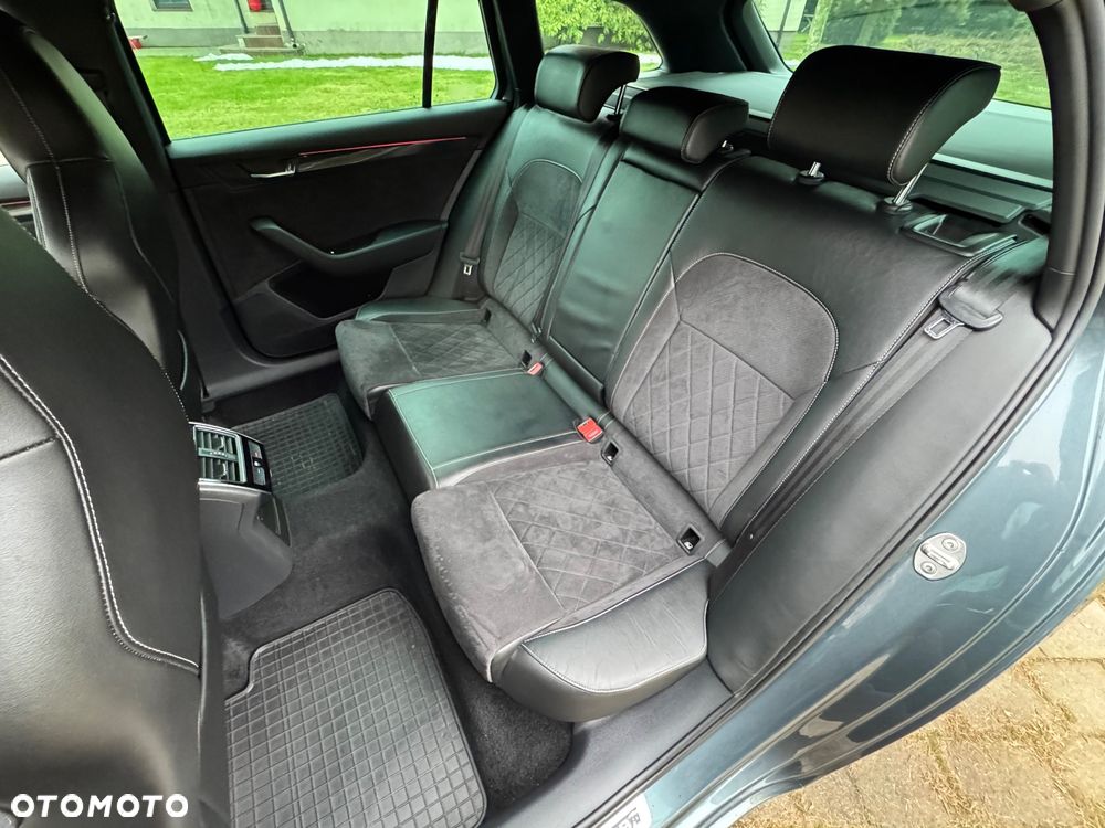 Skoda Superb 2.0 TSI 4x4 Sportline DSG - 17