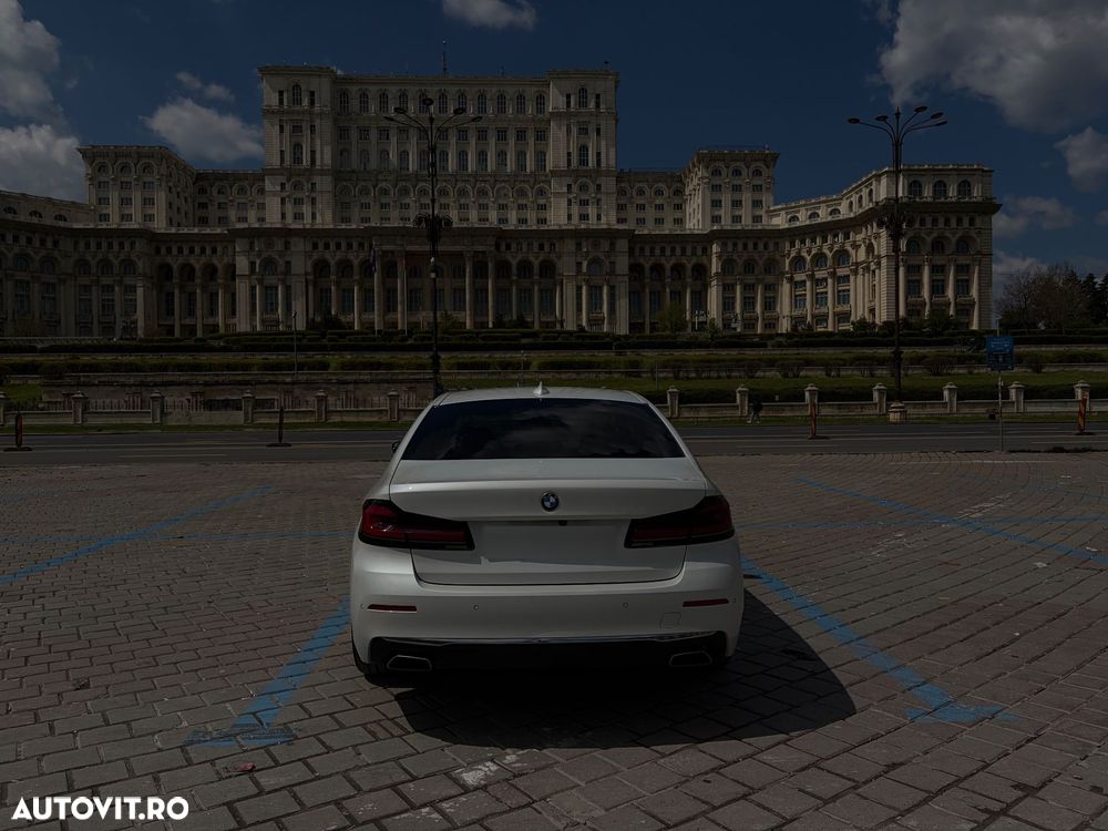 BMW Seria 5 530d xDrive AT MHEV - 20