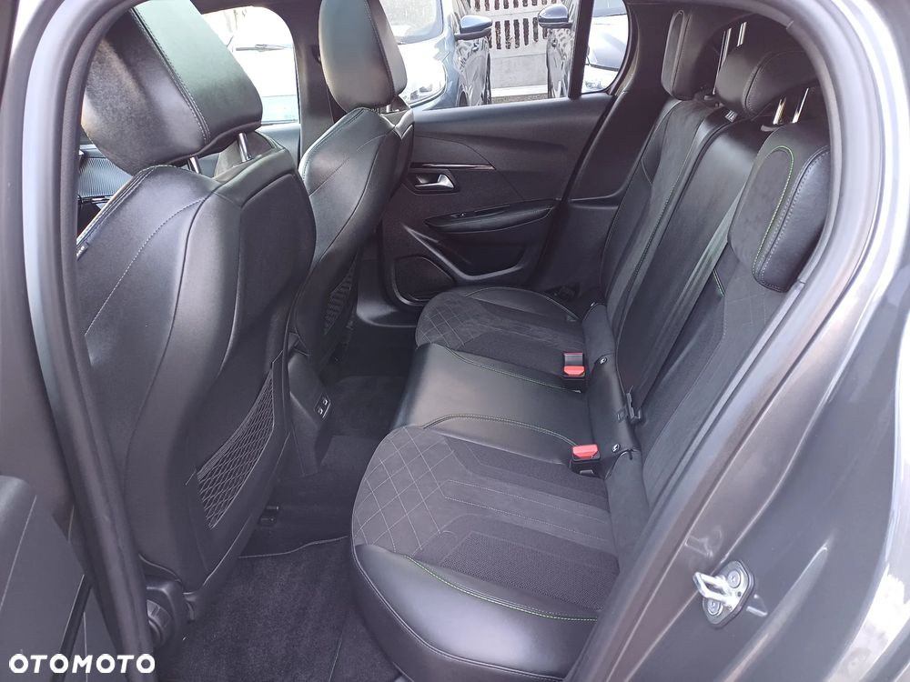 Peugeot 208 PureTech 100 EAT8 GT - 17