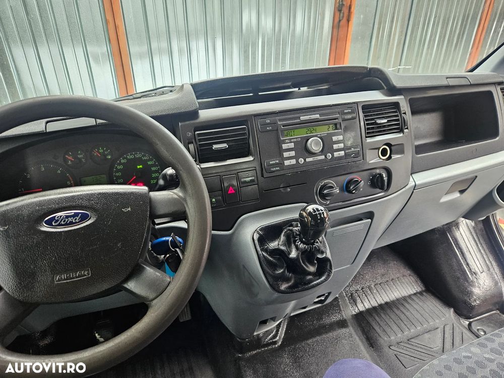 Ford Transit - 15