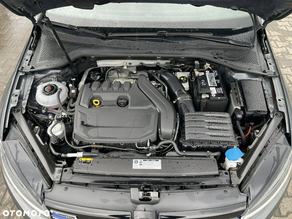 Volkswagen Golf 1.5 TSI BMT Comfortline - 13