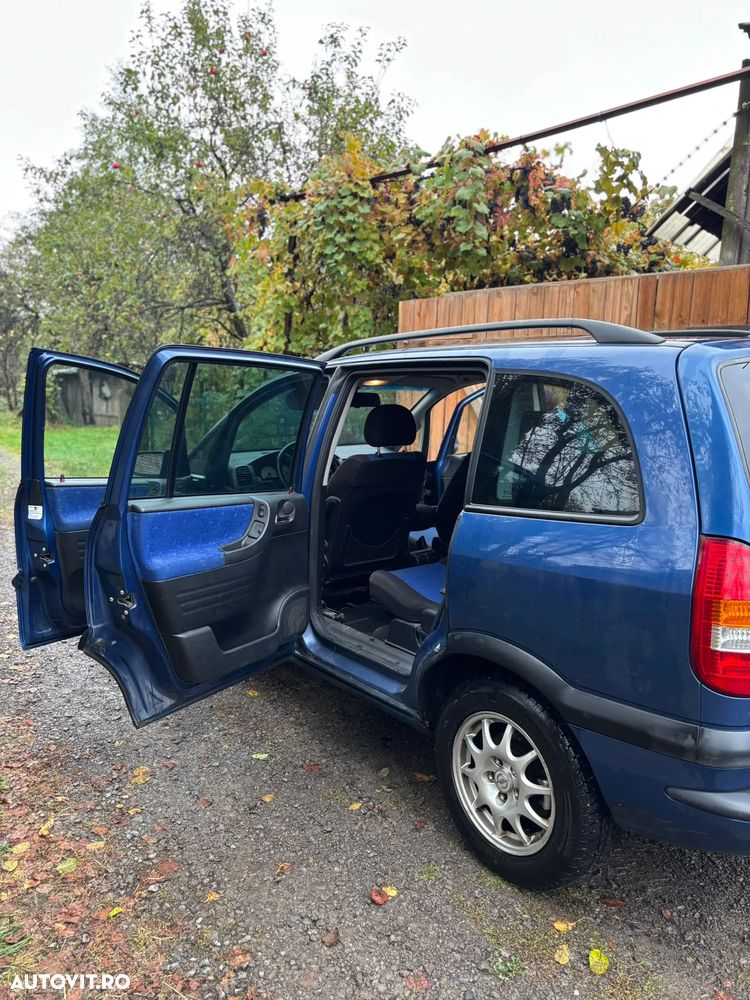 Opel Zafira - 7