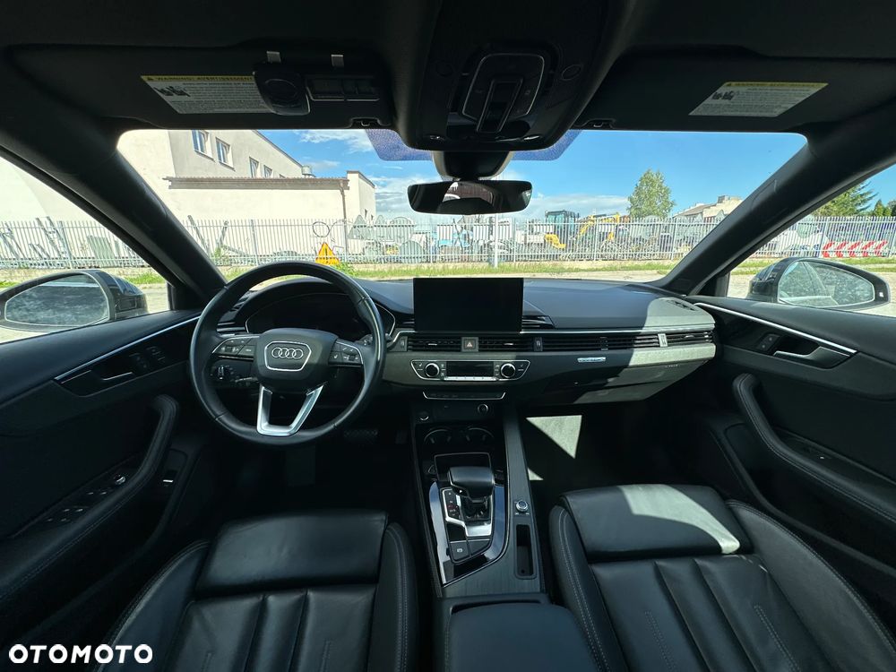 Audi A4 Limousine - 27
