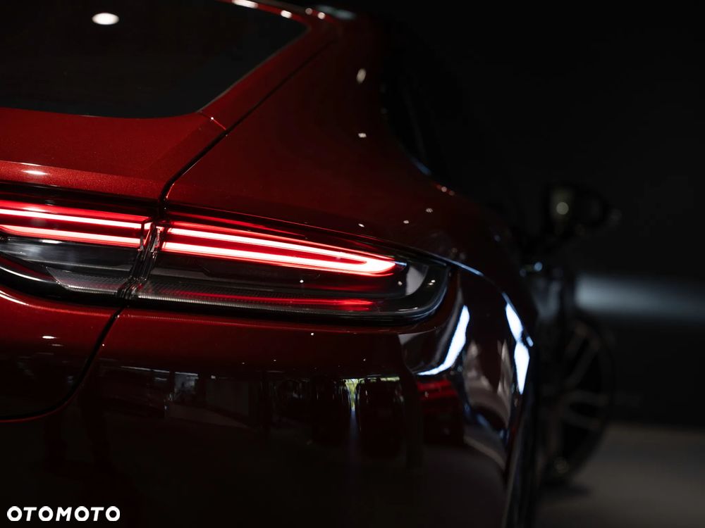 Porsche Panamera 4 E-Hybrid Platinum Edition - 15