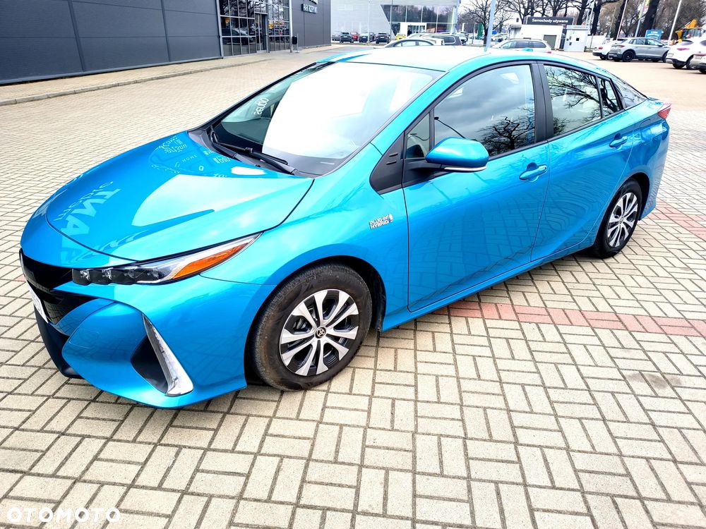 Toyota Prius (Hybrid) Comfort - 3