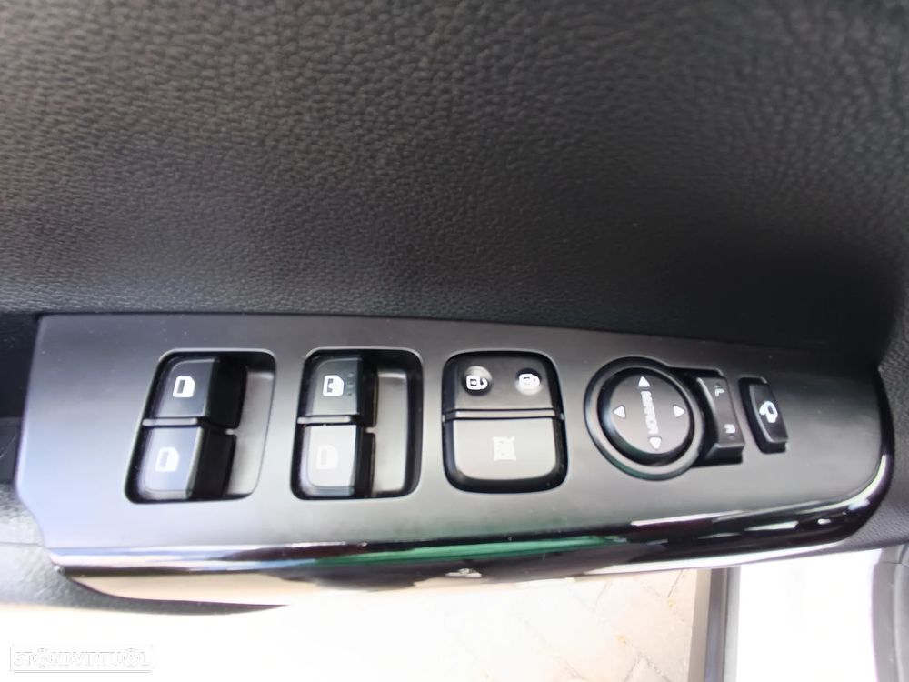 Kia Picanto 1.0 CVVT X-Line - 13