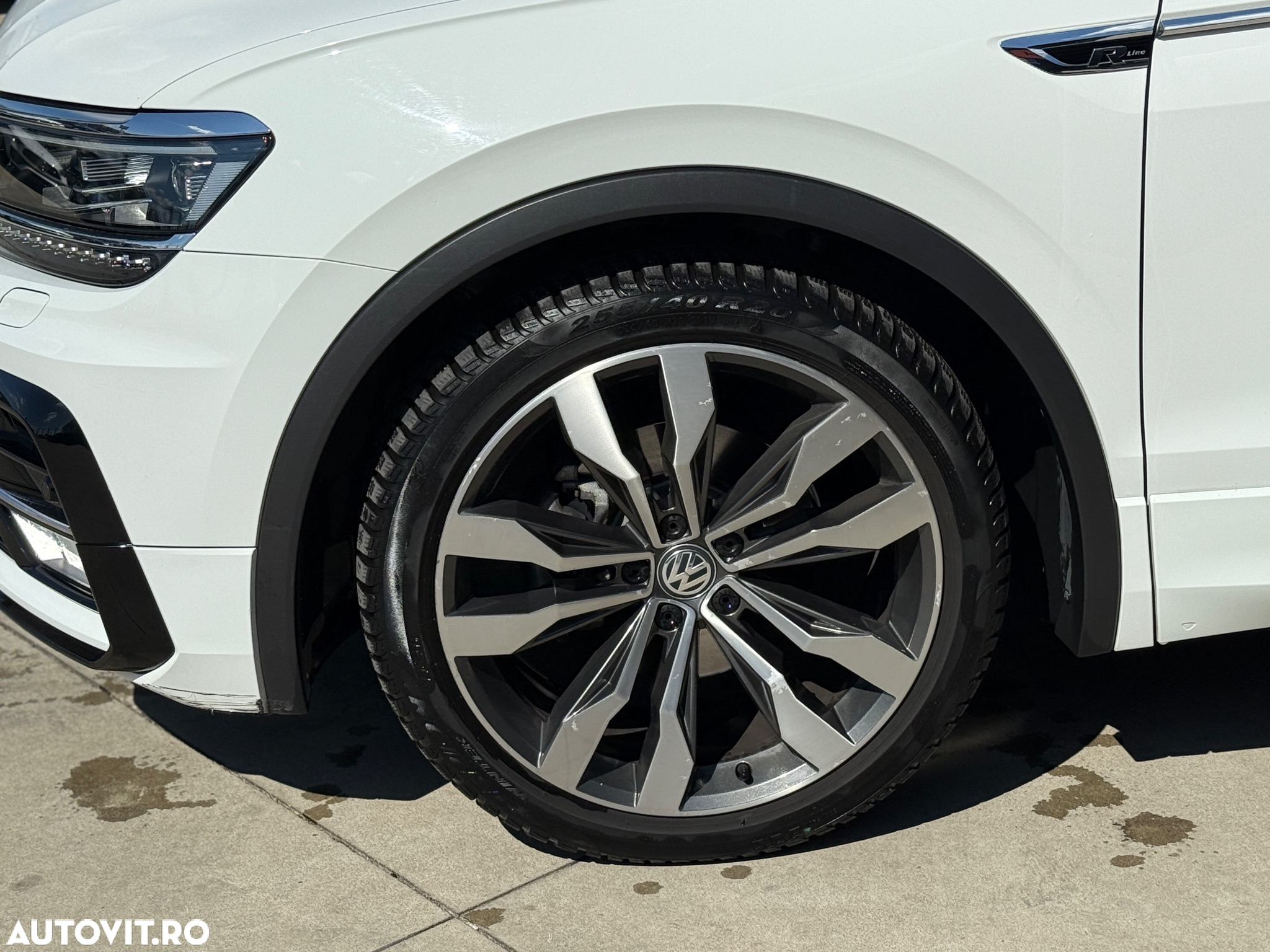 Volkswagen Tiguan 2.0 TDI SCR DSG R-Line - 21