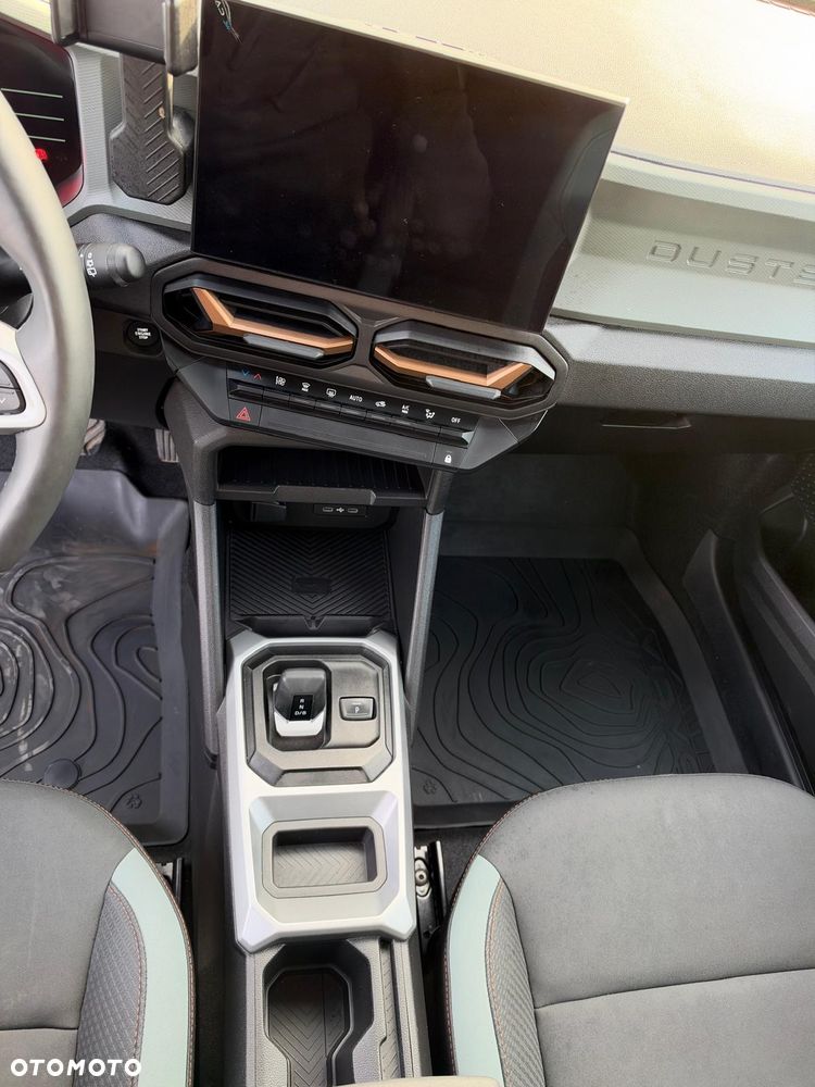 Dacia Duster 1.6 Full Hybrid 140 Extreme MMT - 10
