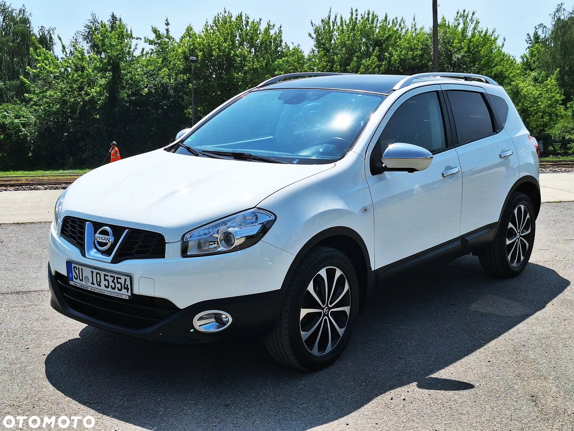 Nissan Qashqai 2.0 tekna - 1