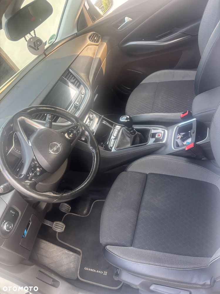 Opel Grandland X 1.2 T Ultimate S&S - 11