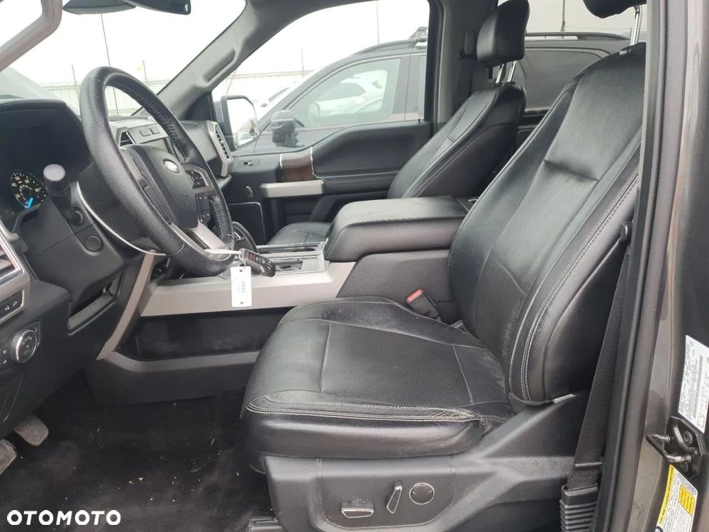 Ford F150 - 8