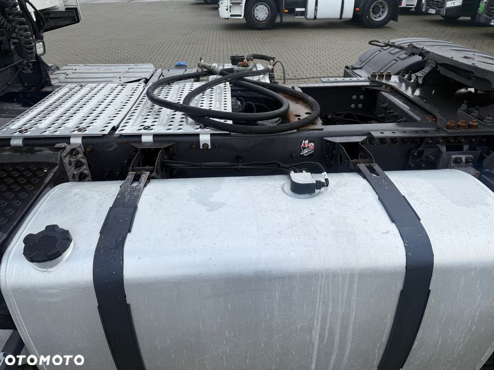 Renault T440 / 13L / HYDRAULIKA 2 OBWODY / 2 ŁÓŻKA / SPROWADZONA / STAN BDB / / / - 13