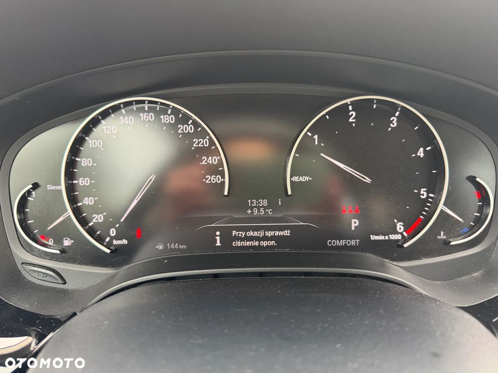 BMW Seria 5 518d Luxury Line - 22