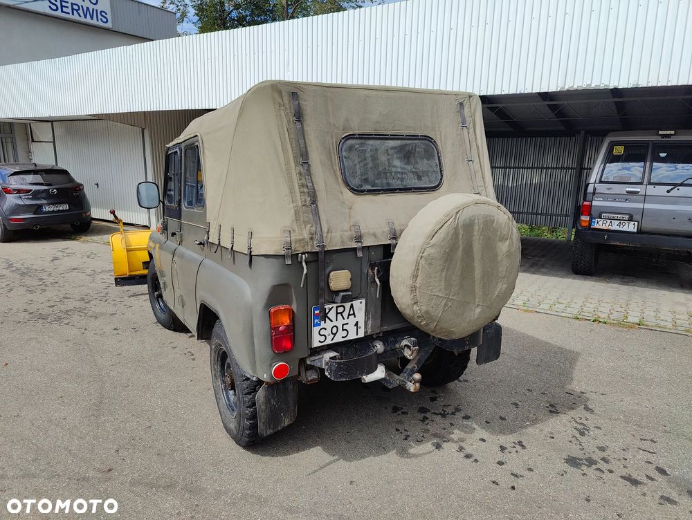 Uaz 469 B - 17