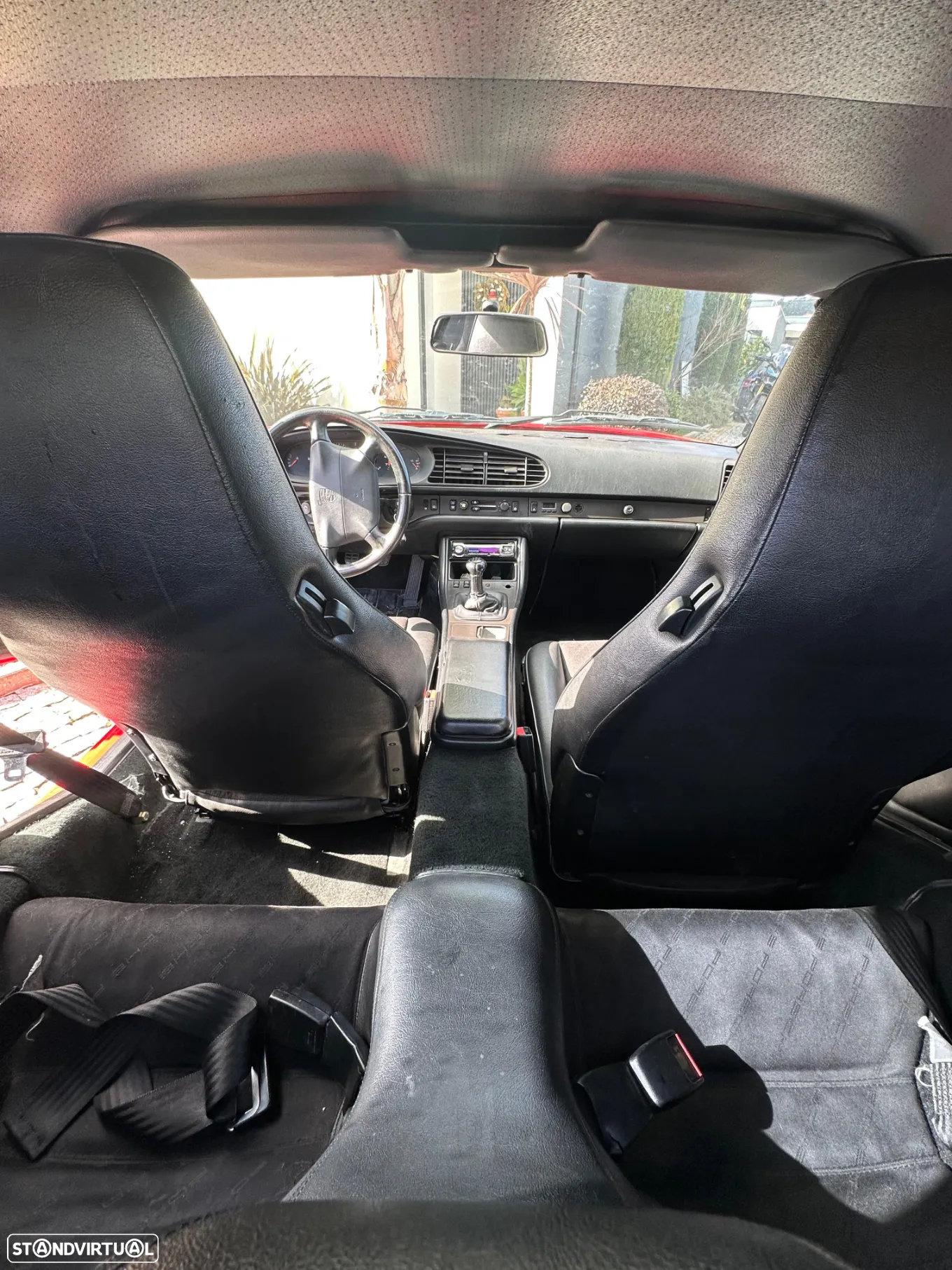 Porsche 944 Turbo - 5