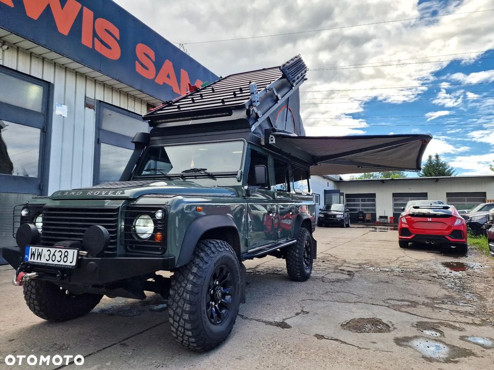 Land Rover Defender 2.4 TD4 SE - 2