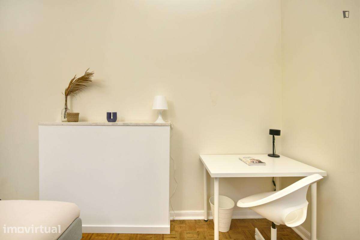 Quarto - localizado em Telheiras Lisbon - Grande imagem: 3/54