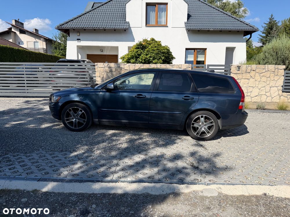 Volvo V50 2.0 Momentum - 4