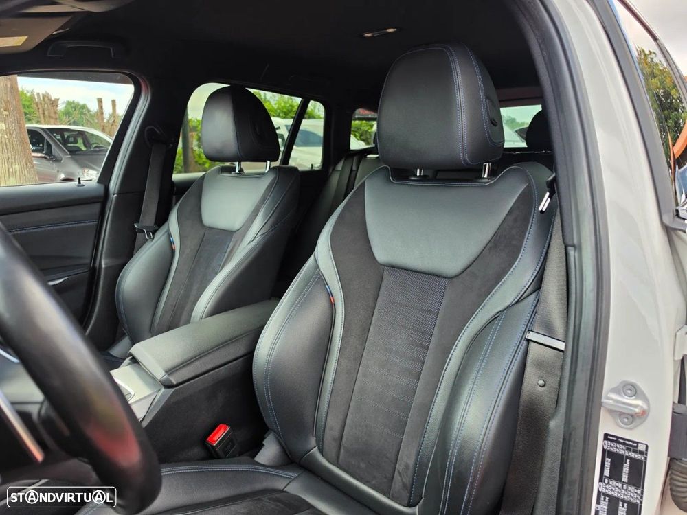 BMW 330 e Pack M Auto - 12