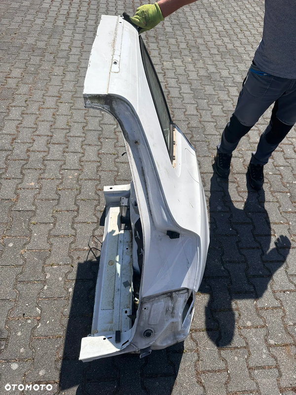 Ćwiartka, błotnik prawy tył Audi Q5 8R