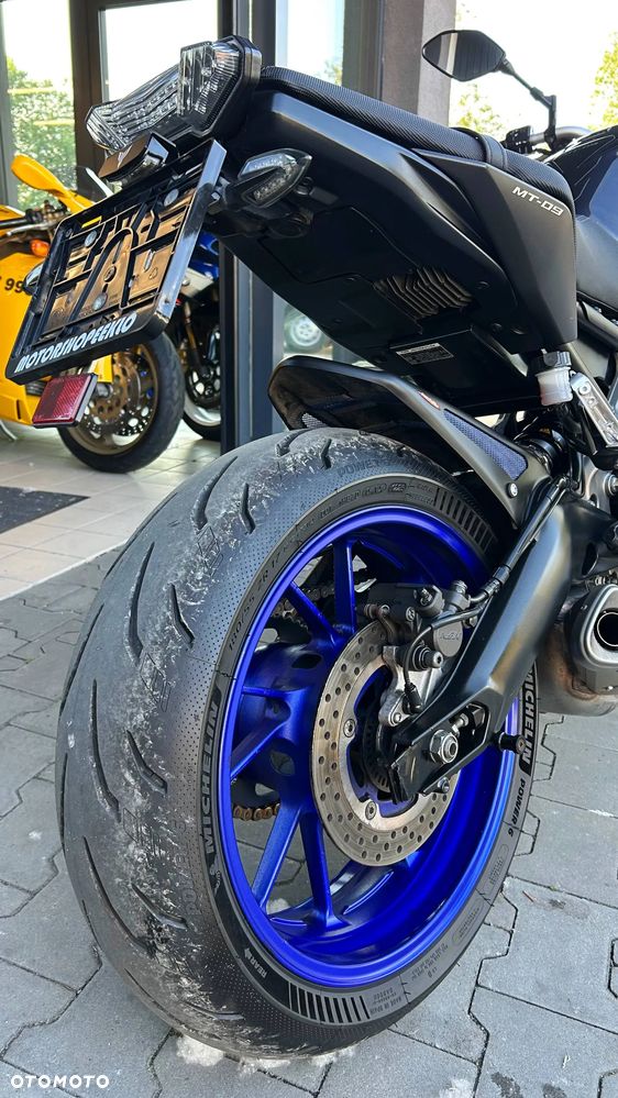 Yamaha MT - 7