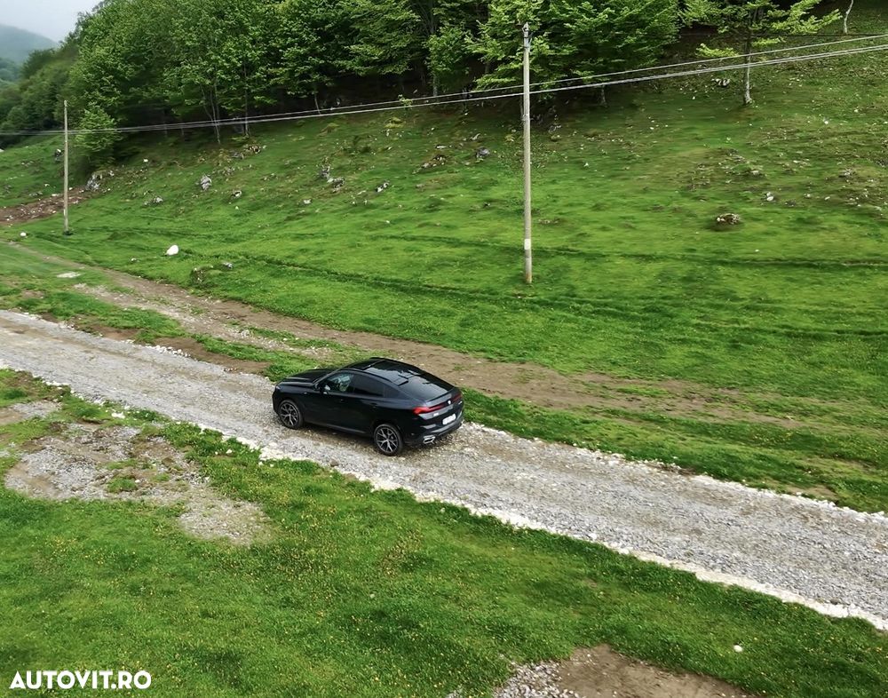 BMW X6 xDrive40i AT MHEV - 8