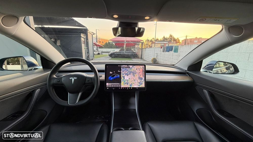 Tesla Model 3 Standard Range Plus RWD - 25
