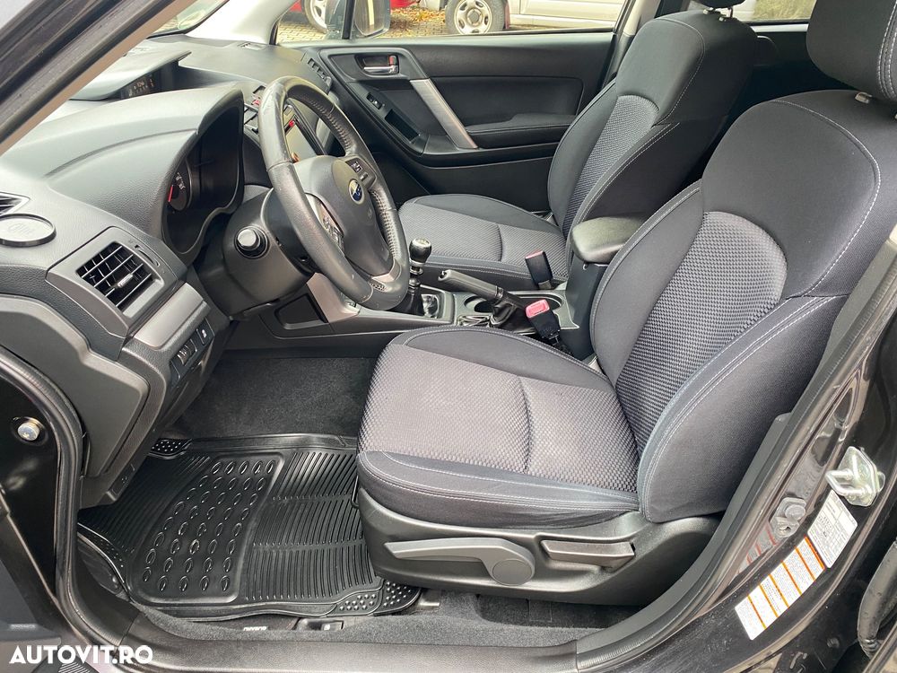 Subaru Forester 2.0D Exclusive - 12