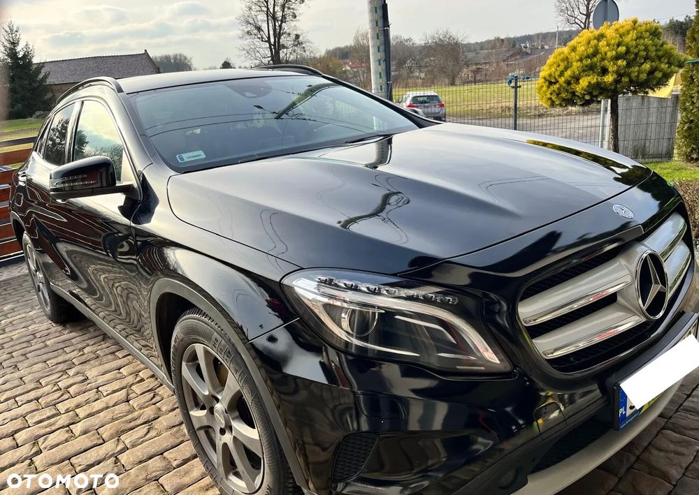 Mercedes-Benz GLA 250 4-Matic - 1