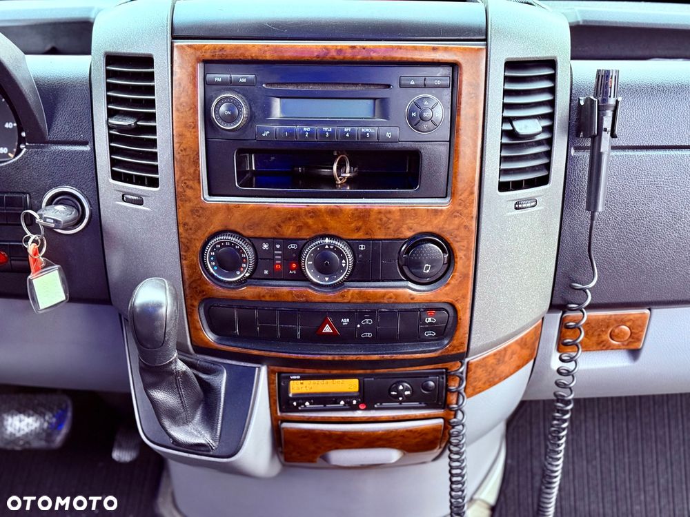 Mercedes-Benz SPRINTER 516CDI AutoCuby +Winda - 23