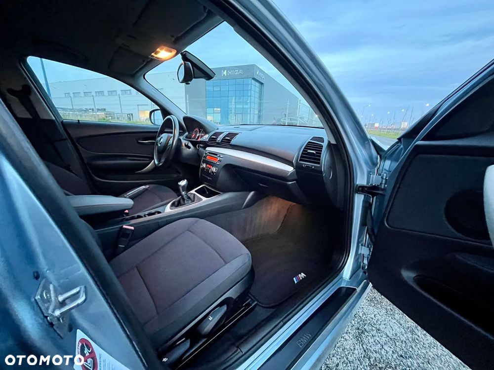 BMW Seria 1 - 27