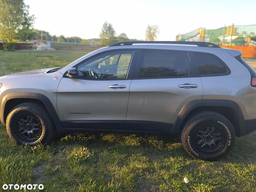 Jeep Cherokee 3.2 V6 Active Drive Lock Trailhawk - 3