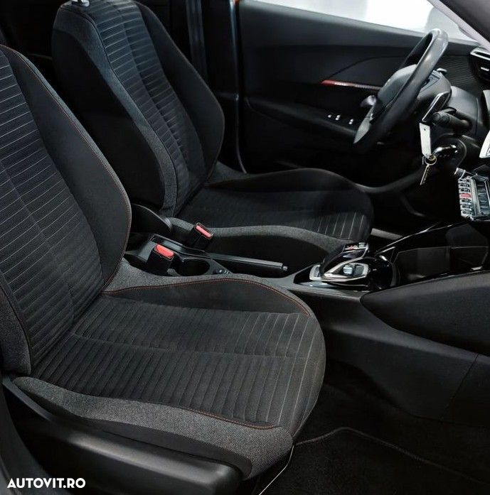 Peugeot 2008 PureTech 130 EAT8 Active - 8