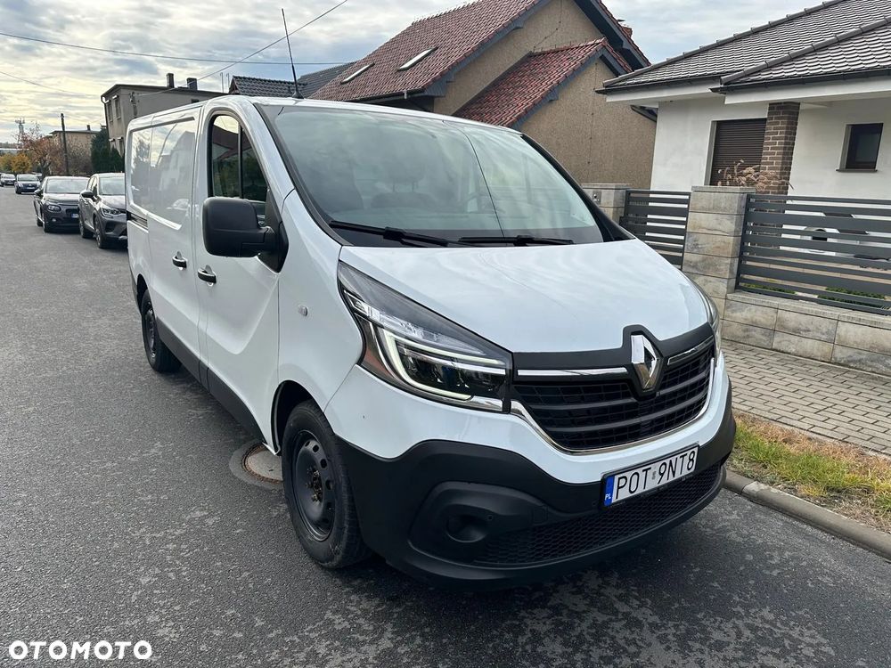 Renault Trafic - 12