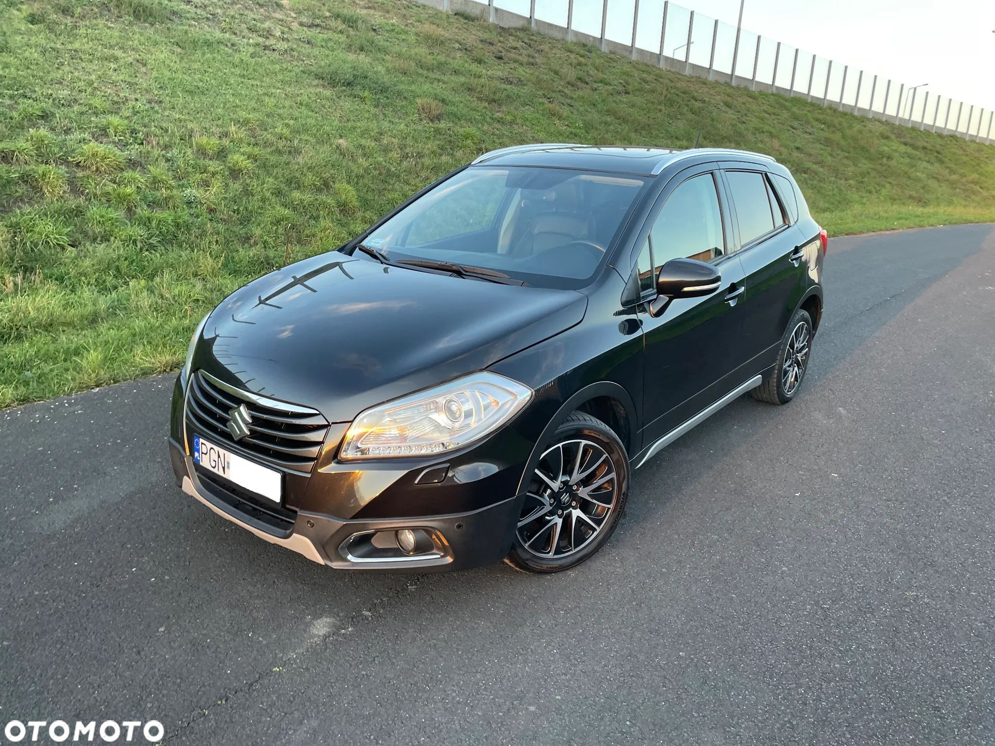 Suzuki SX4 S-Cross - 1