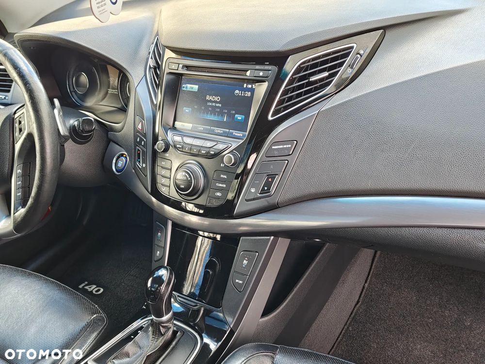 Hyundai i40 1.7 CRDi Automatik Premium - 25