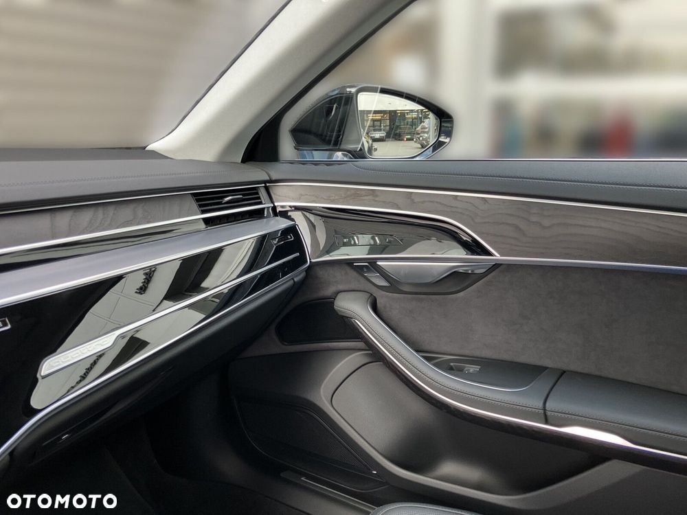 Audi A8 - 33