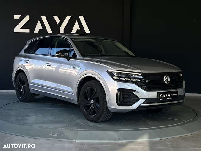 Volkswagen Touareg - 1